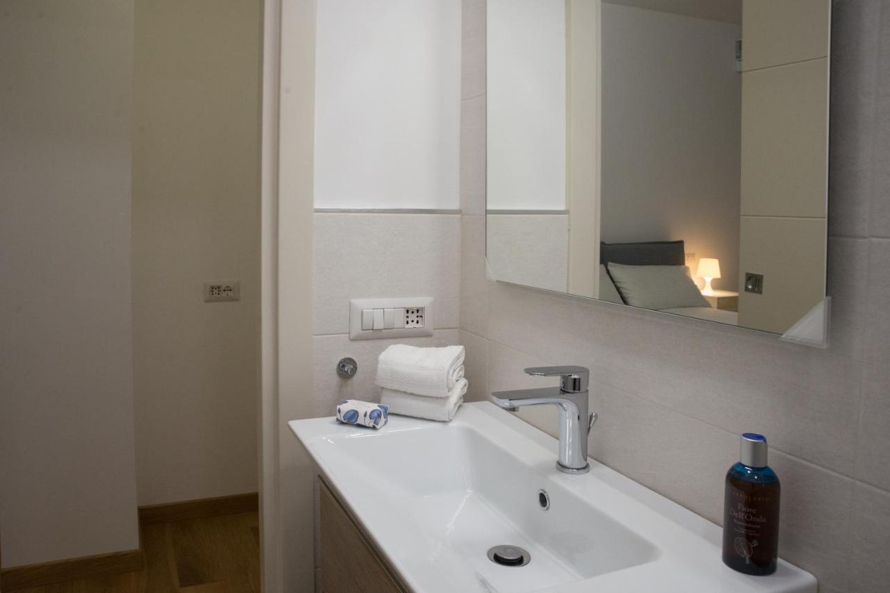 ローマ A Due Passi Da San Pietro Bed & Breakfast エクステリア 写真